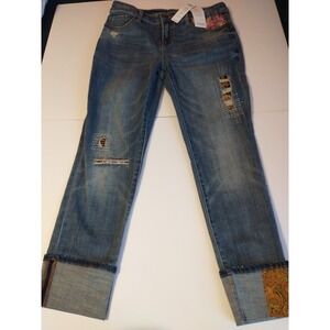 Chicos Women's 4R So Slimming Girlfriend Slim Leg Ankle Embroidered Distressed